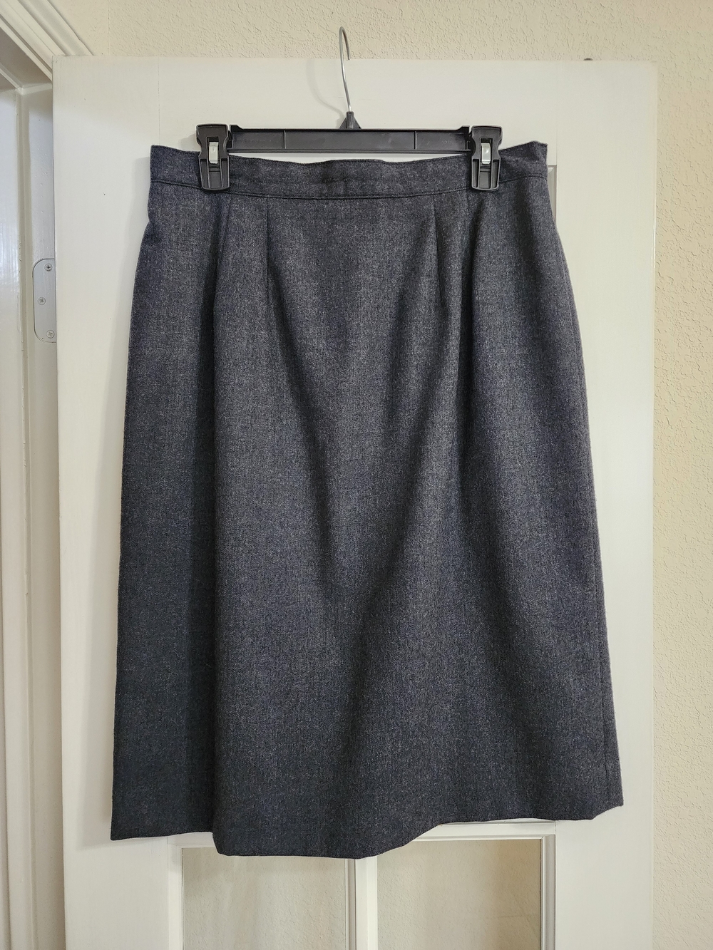 Vintage Lands' End Wool Skirt Gray Knee Length 14 Tall Made in USA